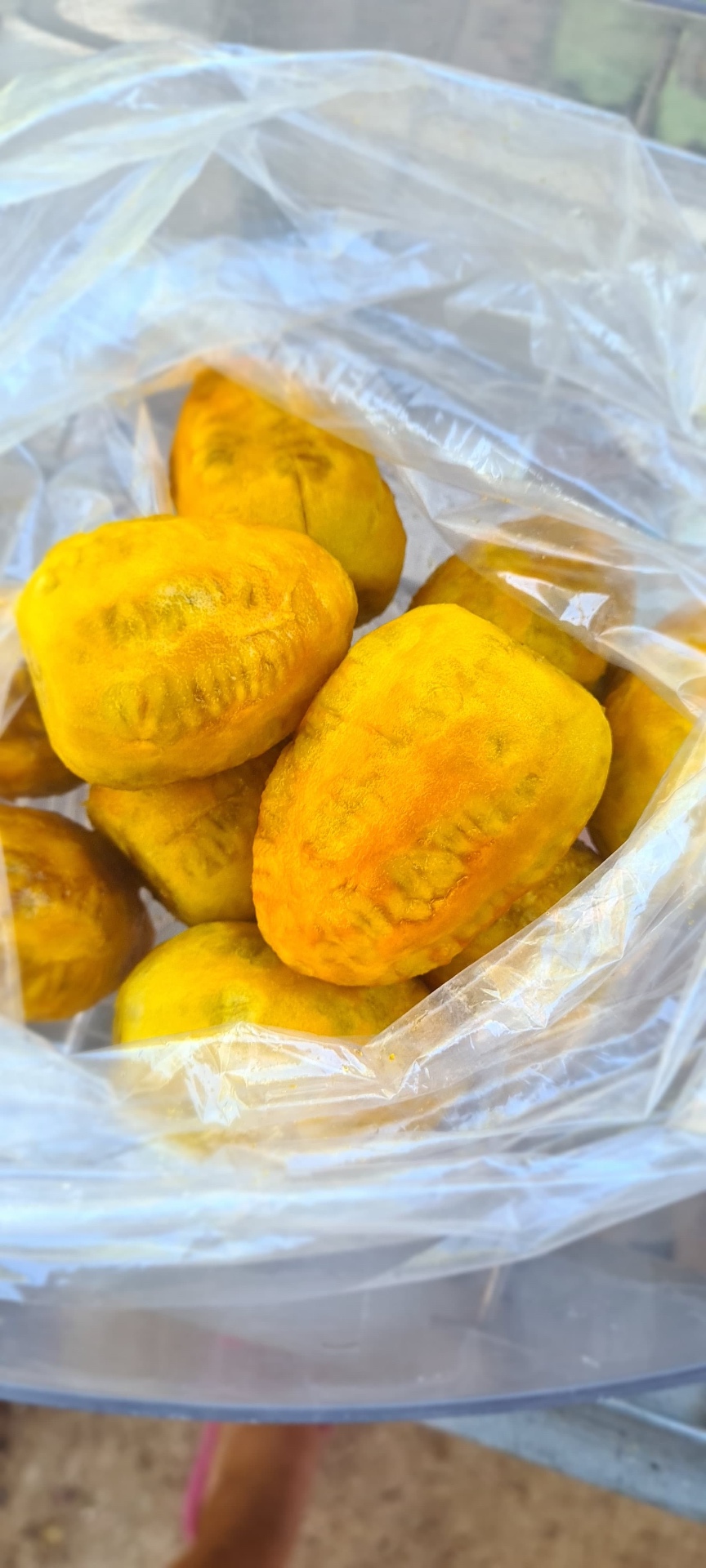 Higos chumbos amarillos pelados